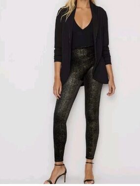 SPANX BLACK LEGGINGS WITH GOLD FOIL SHINE!!